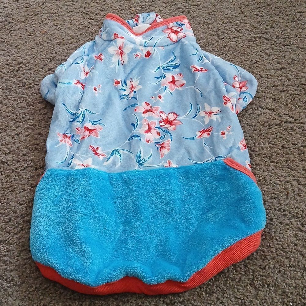 Lightweight Flannel Dog Winter Coat Skin-Friendly Fabric Island Floral NEW Sz M